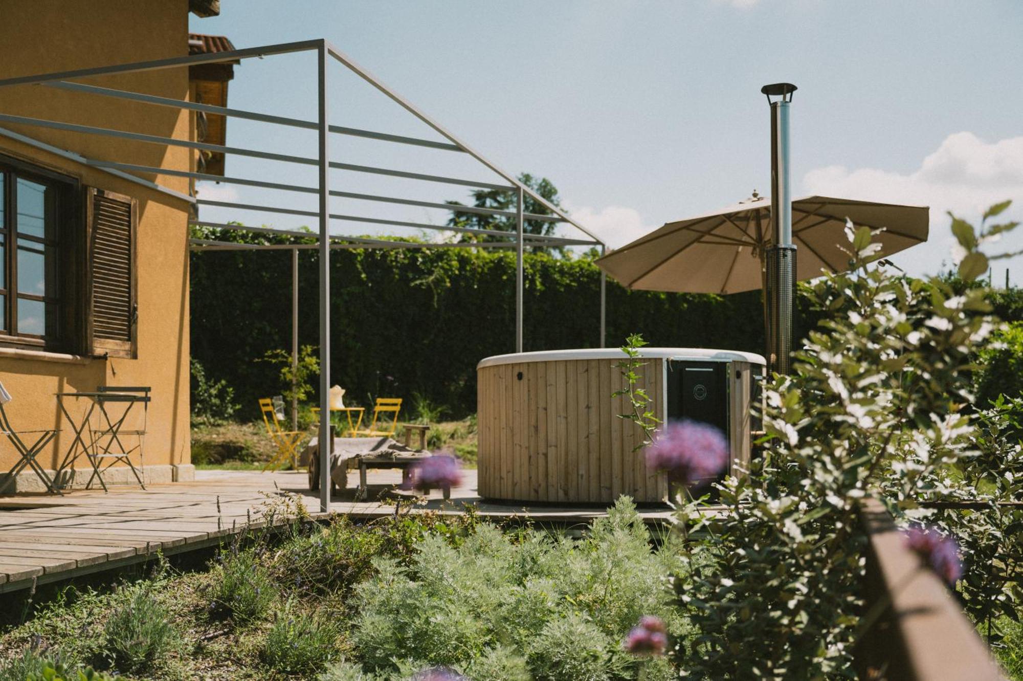 Casa Kiko Pecetto Bed & Breakfast Екстериор снимка